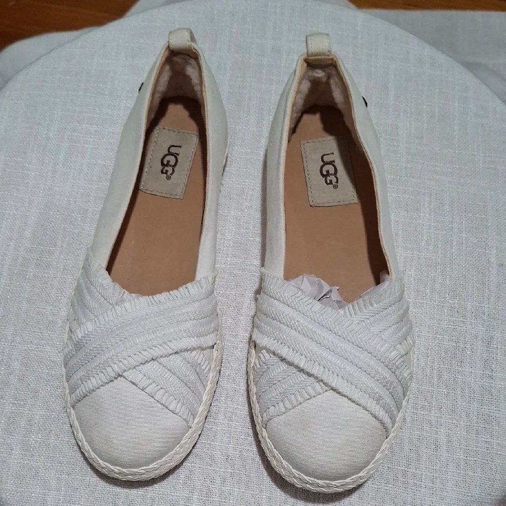 UGG Women's Cream Textured Slip-Ons